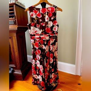 Lovely 100% Silk floral dress.